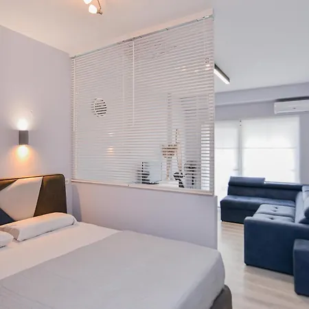 Promenade Sea View Appt. Q. Size Bed & Sofa W/bed Apartamento *