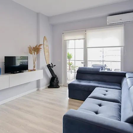 Promenade Sea View Appt. Q. Size Bed & Sofa W/bed Vlorë