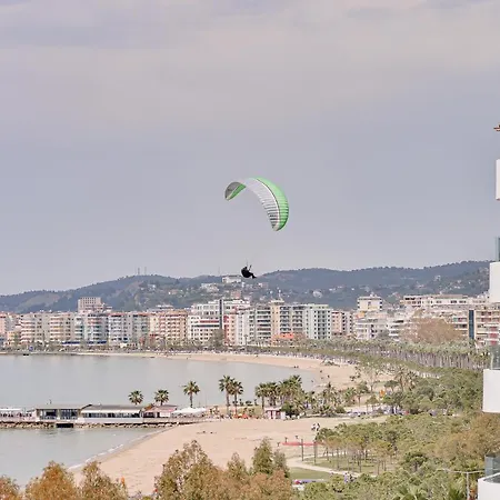 Promenade Sea View Appt. Q. Size Bed & Sofa W/bed Vlorë