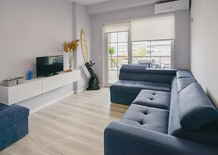 Promenade Sea View Appt. Q. Size Bed & Sofa W/bed * Vlorë